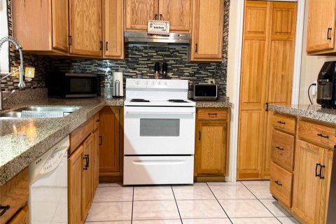 Casa en venta en Starke, Florida, 2 dormitorios, 104.52 m2 № 2238277 - foto 5