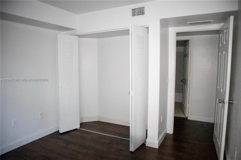 Copropriété à louer à Homestead, Floride: 3 chambres, 104.61 m2 № 2241800 - photo 8