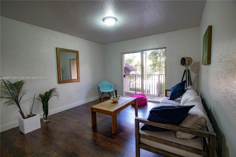 Copropriété à louer à Homestead, Floride: 3 chambres, 104.61 m2 № 2241800 - photo 11