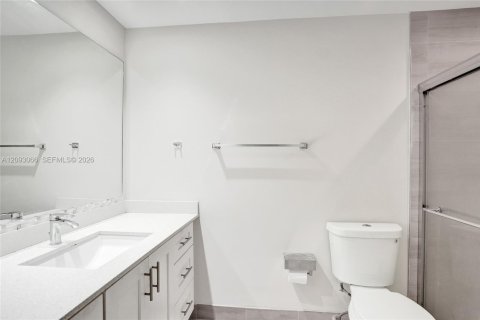 Condo in Tamarac, Florida, 3 bedrooms  № 2378498 - photo 27