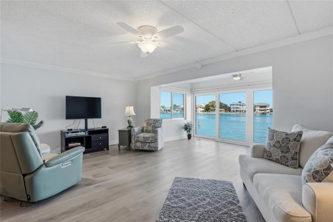 Condo in Clearwater, Florida, 2 bedrooms № 2110301 - photo 14