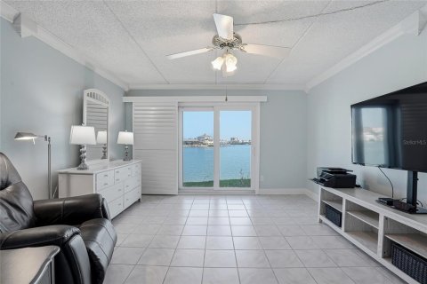 Condo in Clearwater, Florida, 2 bedrooms № 2110301 - photo 21
