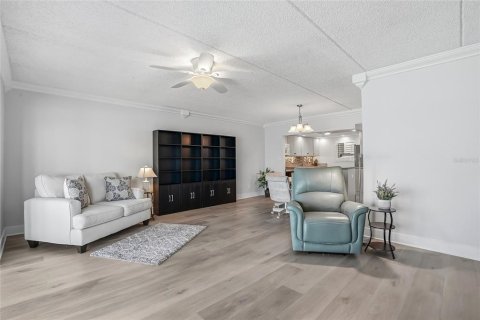 Condo in Clearwater, Florida, 2 bedrooms № 2110301 - photo 18