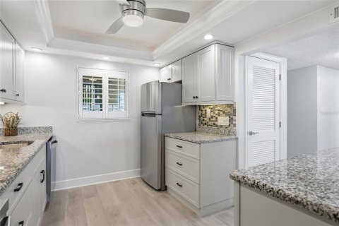 Condo in Clearwater, Florida, 2 bedrooms № 2110301 - photo 10