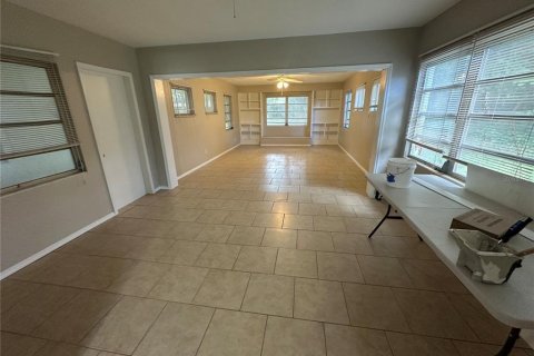 Villa ou maison à louer à Apopka, Floride: 3 chambres, 156.45 m2 № 2413622 - photo 20