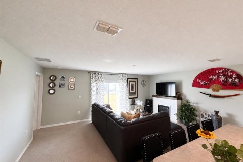House in Poinciana, Florida 4 bedrooms, 172.89 sq.m. № 2287699 - photo 16