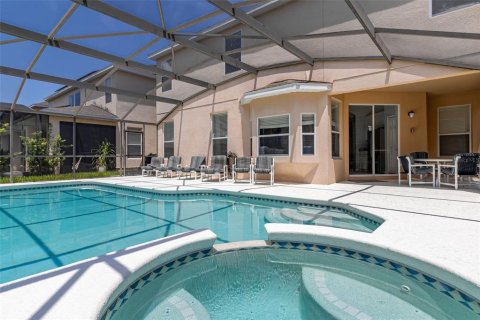Casa en venta en Davenport, Florida, 4 dormitorios, 237.27 m2 № 2167883 - foto 13