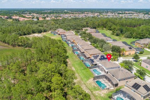 Casa en venta en Davenport, Florida, 4 dormitorios, 237.27 m2 № 2167883 - foto 8