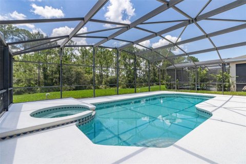 Casa en venta en Davenport, Florida, 4 dormitorios, 237.27 m2 № 2167883 - foto 19