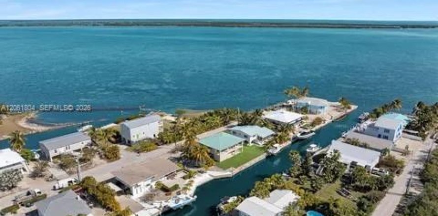 Villa ou maison à Big Pine Key, Floride 3 chambres № 2176599