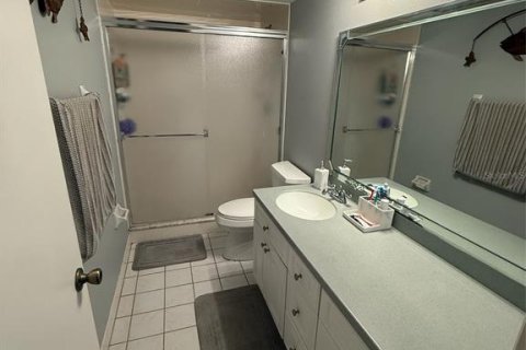 Condo in Saint Petersburg, Florida, 2 bedrooms  № 2211626 - photo 30