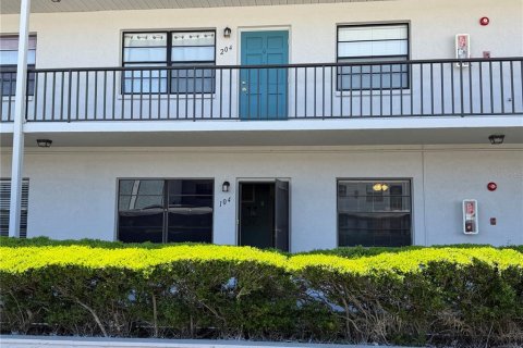Copropriété à vendre à Saint Petersburg, Floride: 2 chambres, 77.11 m2 № 2100467 - photo 8