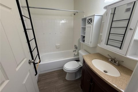 Copropriété à vendre à Saint Petersburg, Floride: 2 chambres, 77.11 m2 № 2100467 - photo 3