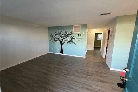 Copropriété à vendre à Saint Petersburg, Floride: 2 chambres, 77.11 m2 № 2100467 - photo 6
