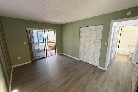 Copropriété à vendre à Saint Petersburg, Floride: 2 chambres, 77.11 m2 № 2100467 - photo 20
