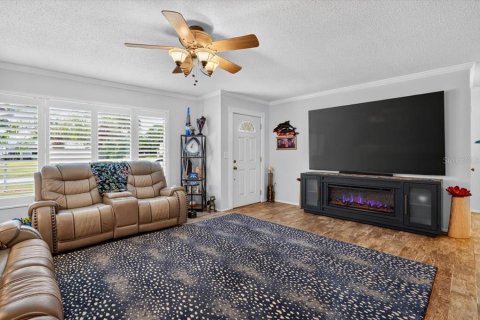 Villa ou maison à vendre à Bradenton, Floride: 3 chambres, 149.48 m2 № 2400176 - photo 9