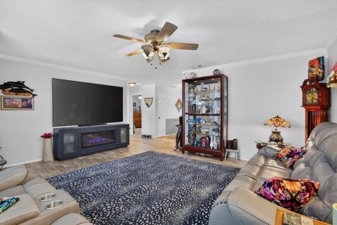 Villa ou maison à vendre à Bradenton, Floride: 3 chambres, 149.48 m2 № 2400176 - photo 8