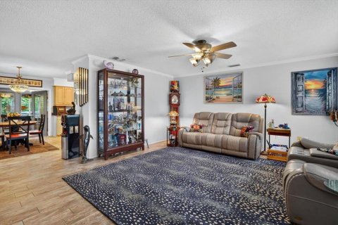 Villa ou maison à vendre à Bradenton, Floride: 3 chambres, 149.48 m2 № 2400176 - photo 7
