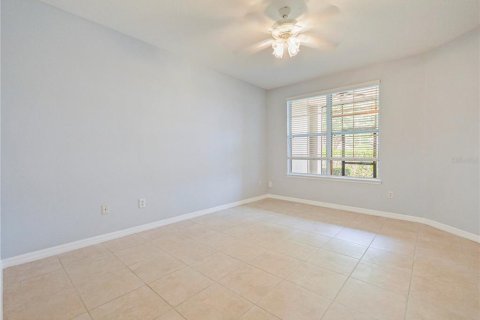 Condo in Windermere, Florida, 3 bedrooms  № 1852864 - photo 24