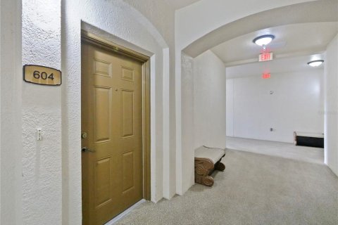 Condo in Windermere, Florida, 3 bedrooms  № 1852864 - photo 2