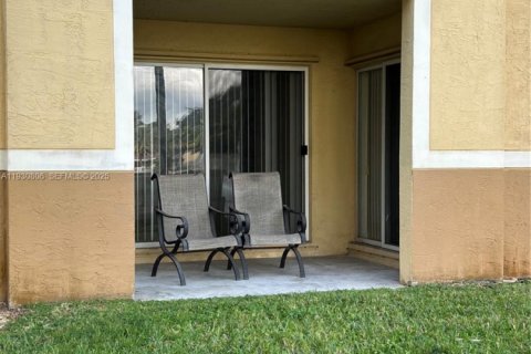 Condo in Davie, Florida, 2 bedrooms  № 1989509 - photo 24