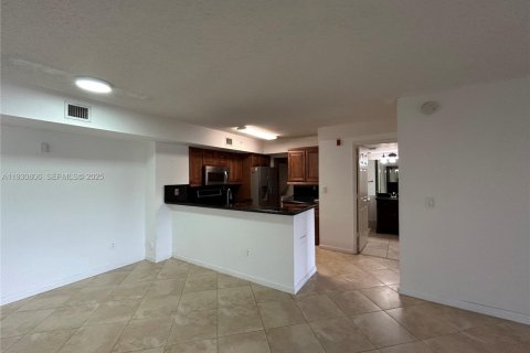 Condo in Davie, Florida, 2 bedrooms  № 1989509 - photo 5