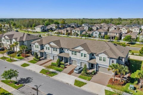 Adosado en Land O' Lakes, Florida 3 dormitorios, 148.74 m2 № 2258942