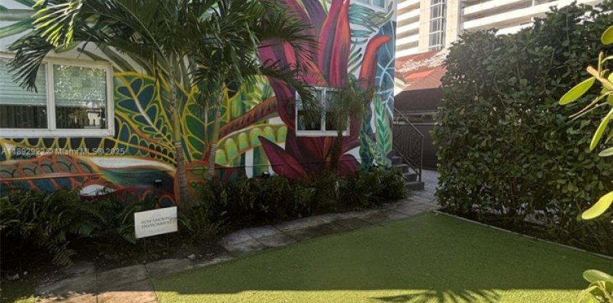 Appartement à Miami, Floride 2 chambres, 74.41 m2 № 1946464