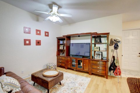 Villa ou maison à louer à Coral Springs, Floride: 3 chambres, 142.7 m2 № 2246347 - photo 23