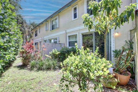 Villa ou maison à louer à Coral Springs, Floride: 3 chambres, 142.7 m2 № 2246347 - photo 30