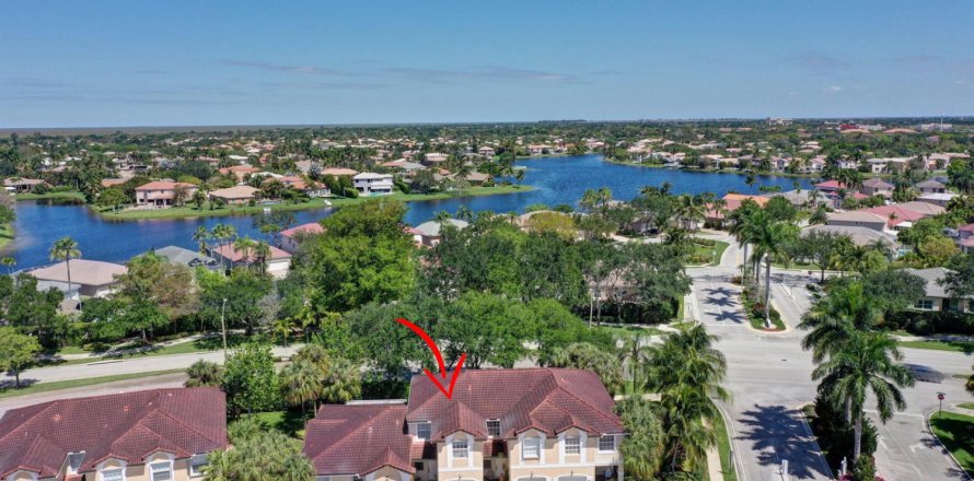 Villa ou maison à Coral Springs, Floride 3 chambres, 142.7 m2 № 2246347