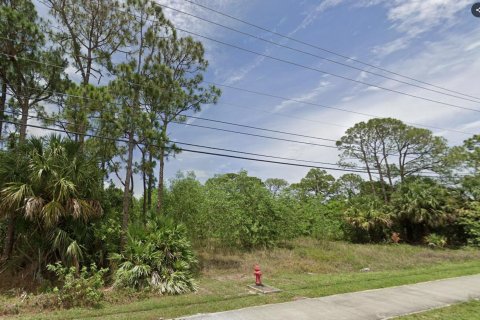 Immobilier commercial à Port St. Lucie, Floride № 2175602