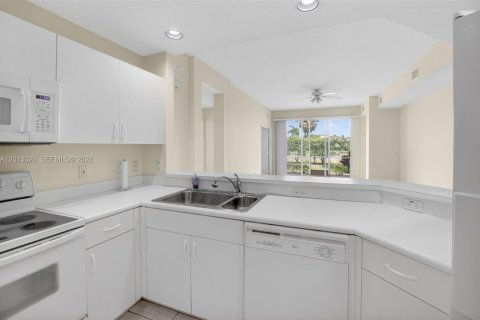 Copropriété à vendre à Boynton Beach, Floride: 3 chambres, 148.64 m2 № 2154197 - photo 18