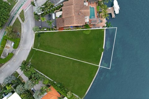 Terreno en venta en Miami, Florida № 1762458 - foto 9