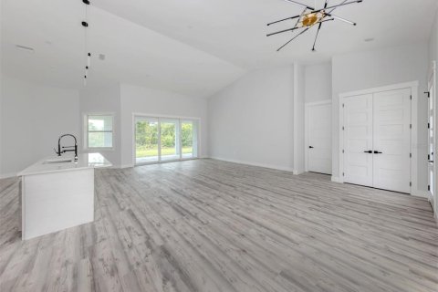 House in Rotonda, Florida 3 bedrooms, 188.31 sq.m. № 1778003 - photo 13