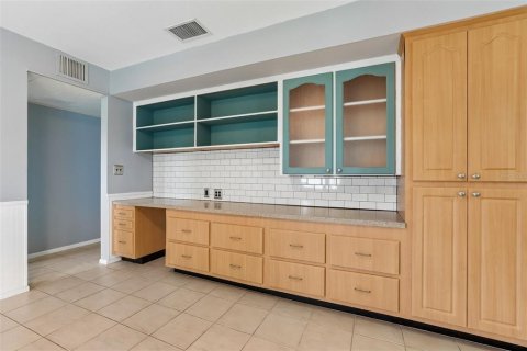 House in Sun City Center, Florida 2 bedrooms, 157.38 sq.m. № 2349817 - photo 16
