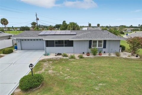Villa ou maison à Sun City Center, Floride 2 chambres, 157.38 m2 № 2349817