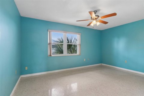 House in Sun City Center, Florida 2 bedrooms, 157.38 sq.m. № 2349817 - photo 29