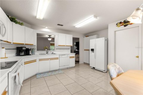 Casa en venta en Ocala, Florida, 2 dormitorios, 145.76 m2 № 1906527 - foto 9
