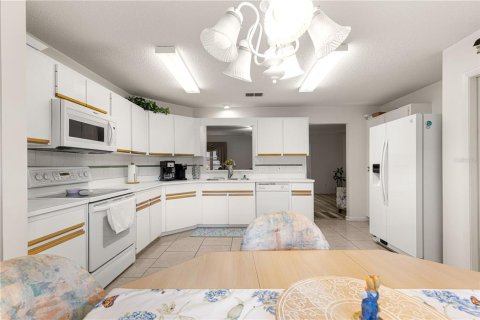 Casa en venta en Ocala, Florida, 2 dormitorios, 145.76 m2 № 1906527 - foto 10