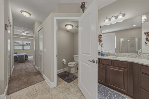 House in Lakeland, Florida 5 bedrooms, 323.86 sq.m. № 2266304 - photo 28
