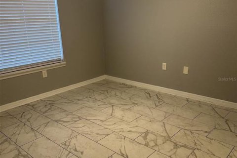 Apartamento en alquiler en Orlando, Florida, 2 dormitorios, 80.27 m2 № 1877033 - foto 13