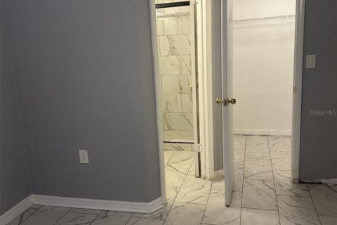 Apartamento en alquiler en Orlando, Florida, 2 dormitorios, 80.27 m2 № 1877033 - foto 11