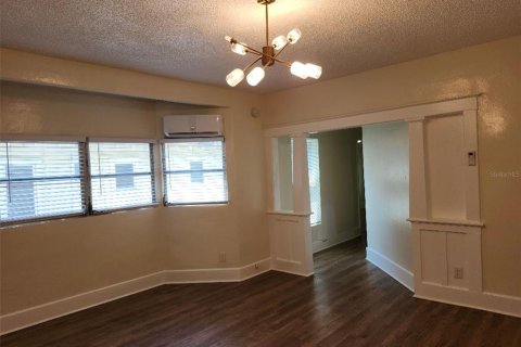 Appartement à louer à Saint Petersburg, Floride: 1 pièce, 27.87 m2 № 1876966 - photo 2