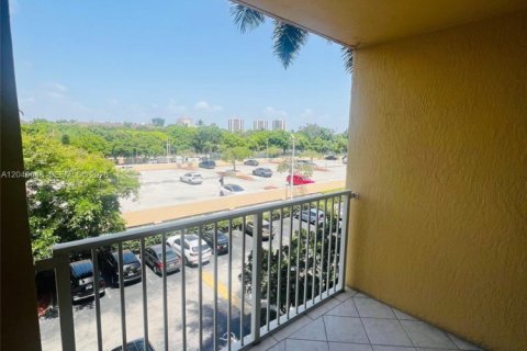 Copropriété à vendre à Aventura, Floride: 1 chambre, 67.82 m2 № 2193177 - photo 21