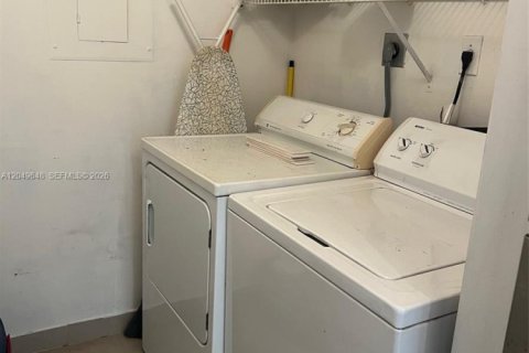 Copropriété à vendre à Aventura, Floride: 1 chambre, 67.82 m2 № 2193177 - photo 20