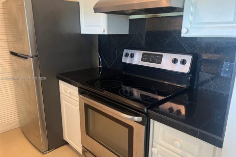 Copropriété à vendre à Aventura, Floride: 1 chambre, 67.82 m2 № 2193177 - photo 7