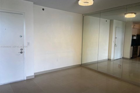 Copropriété à vendre à Aventura, Floride: 1 chambre, 67.82 m2 № 2193177 - photo 5