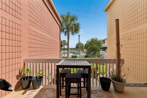 Copropriété à vendre à Tampa, Floride: 2 chambres, 127.09 m2 № 2203612 - photo 18