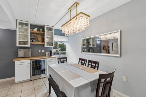 Copropriété à vendre à Tampa, Floride: 2 chambres, 127.09 m2 № 2203612 - photo 6